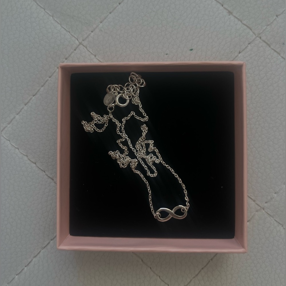 infinity necklace
